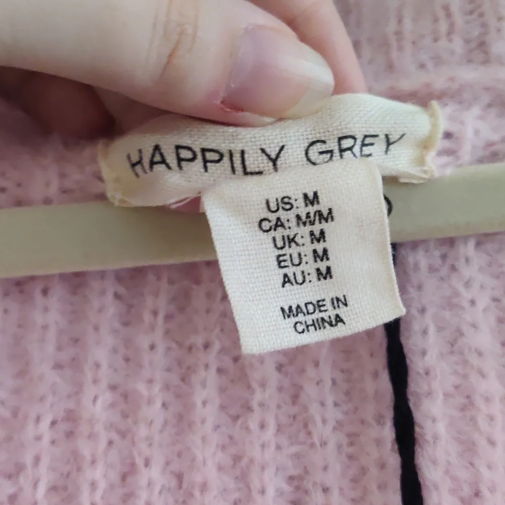 Happily Grey Chic Pink V-Neck Sweater for Women Size Medium